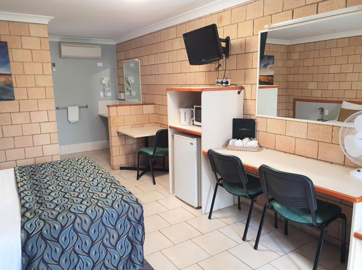 Jacaranda Country 4*